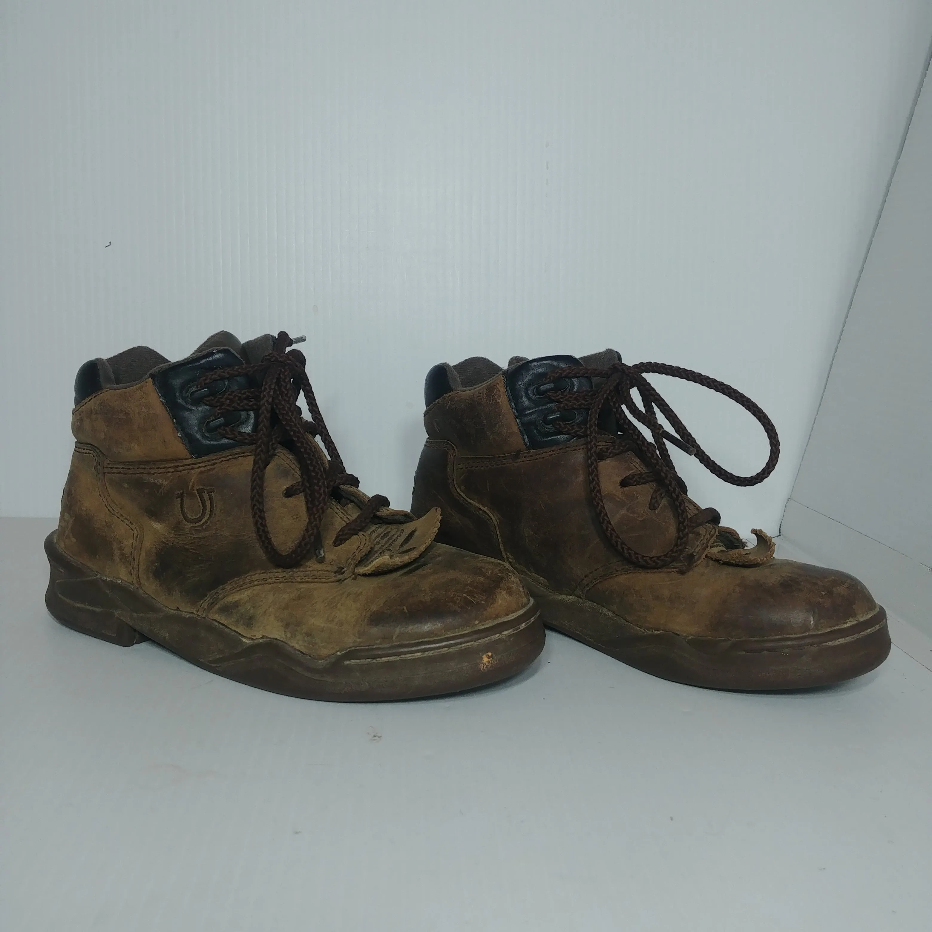 Roper Horseshoes Hiking Boots - Size 3 - Pre-owned - HG9ZCU